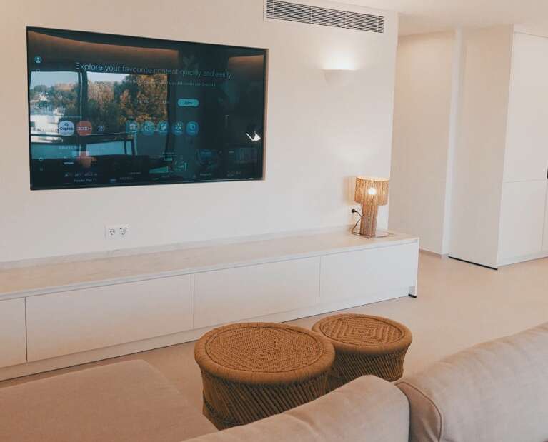 Holiday home services