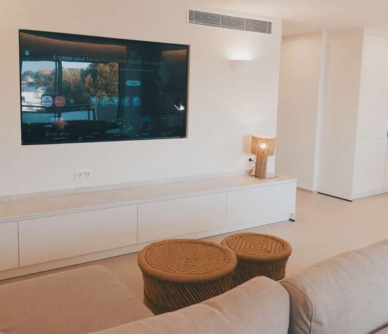 Holiday home services